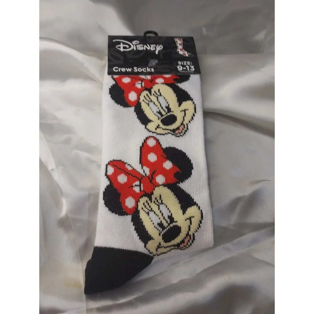 New Disney Minnie Mouse Crew Socks Sz‎ 9-13